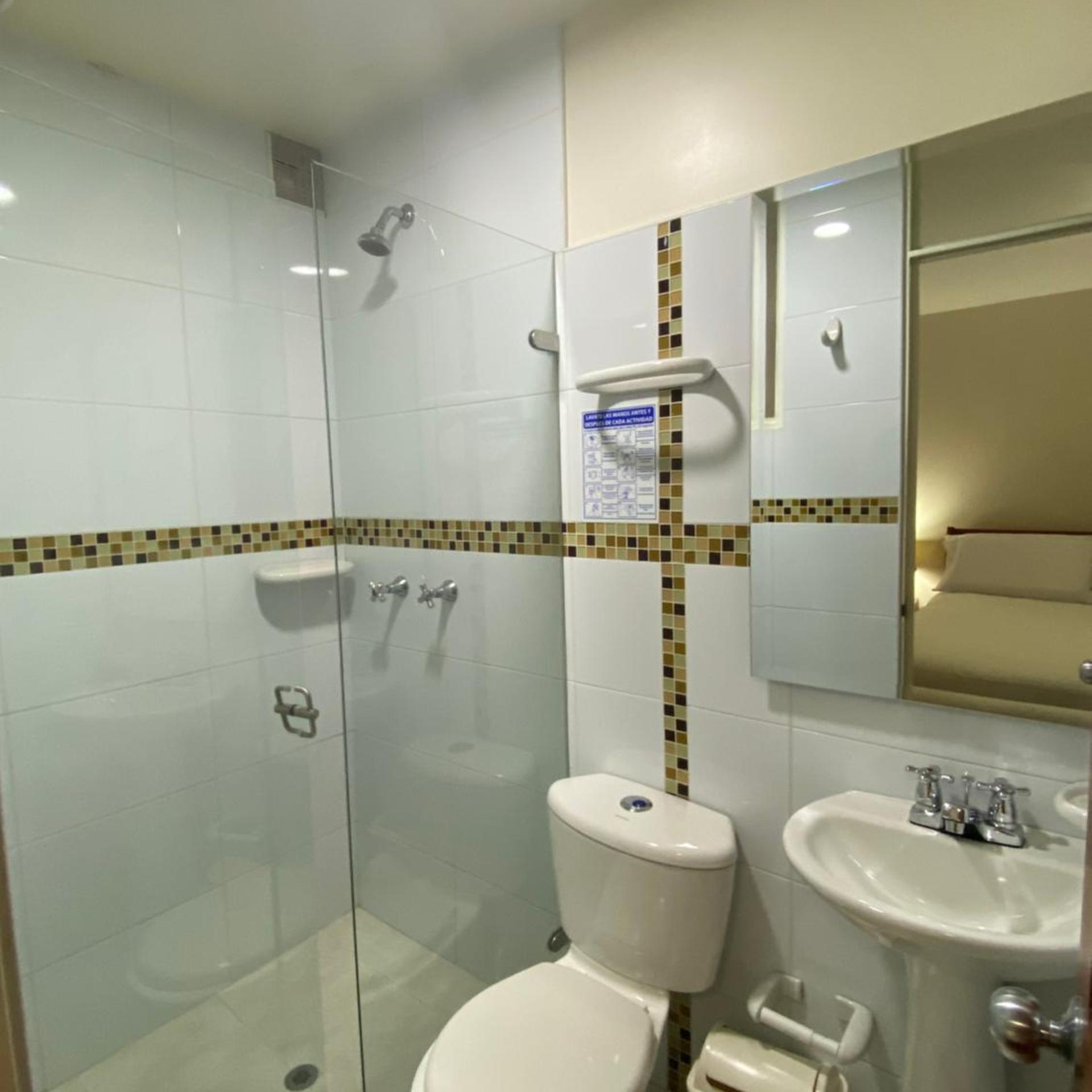 Hotel Castillo Real Tunja 45/49