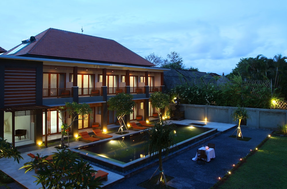 Kubu Cempaka Seminyak Hotel 2/62