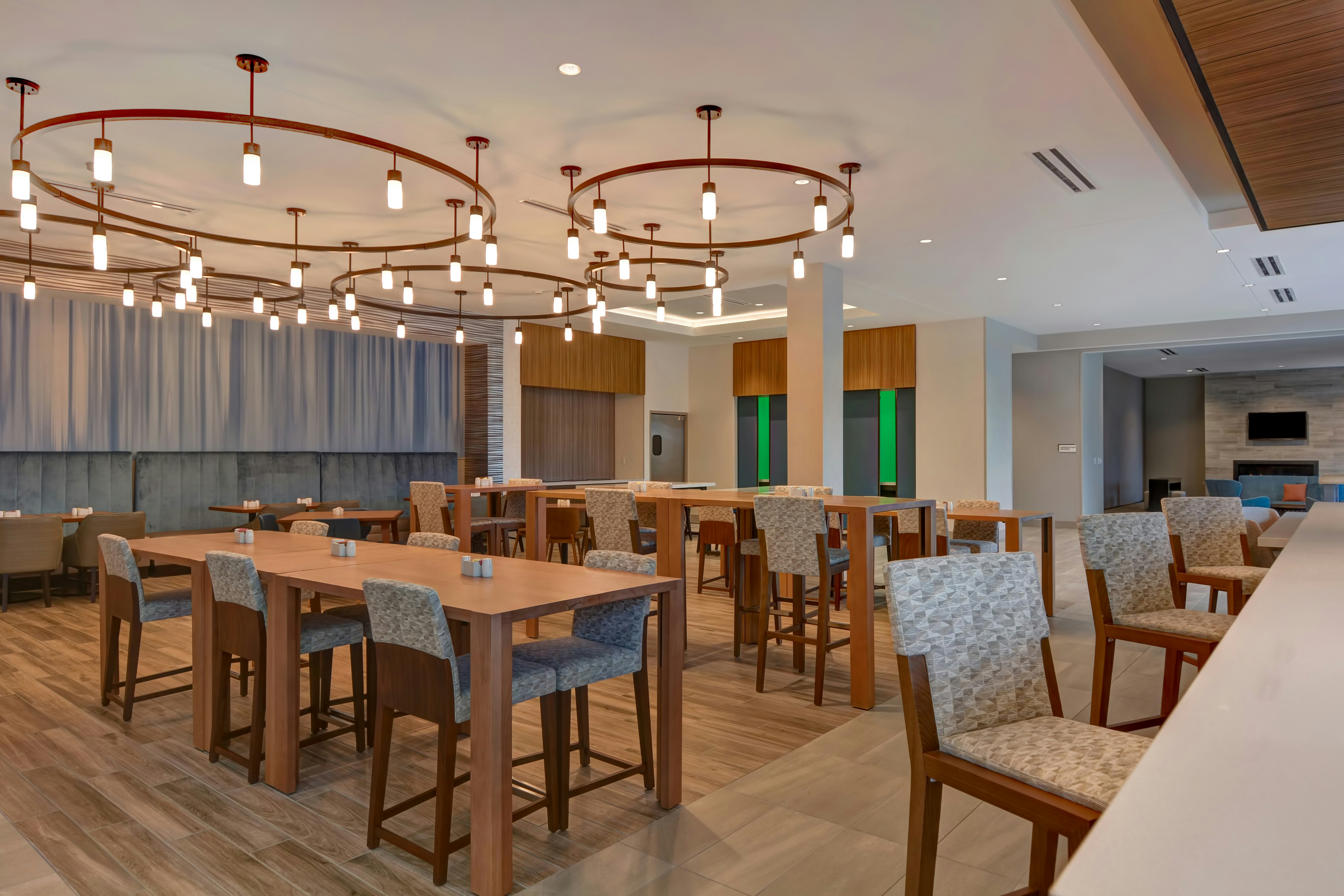Hilton Garden Inn Destin Miramar Beach 64/84