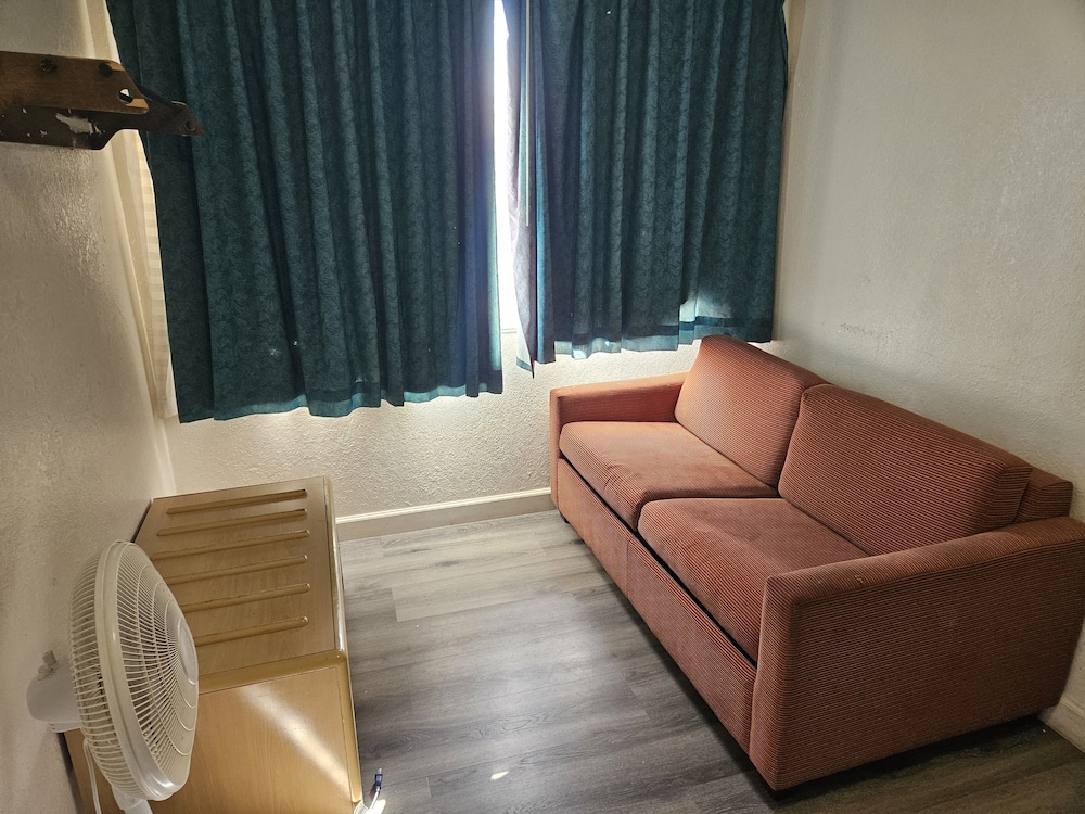 Heritage Inn 36/57