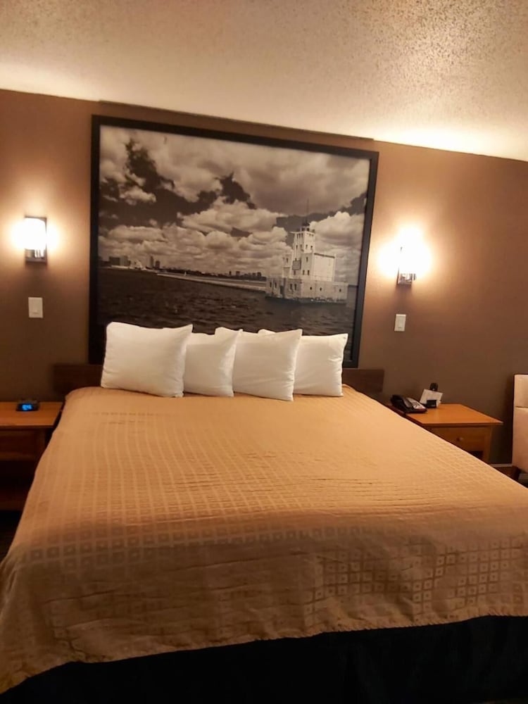 Windsor Place Inn 36/65