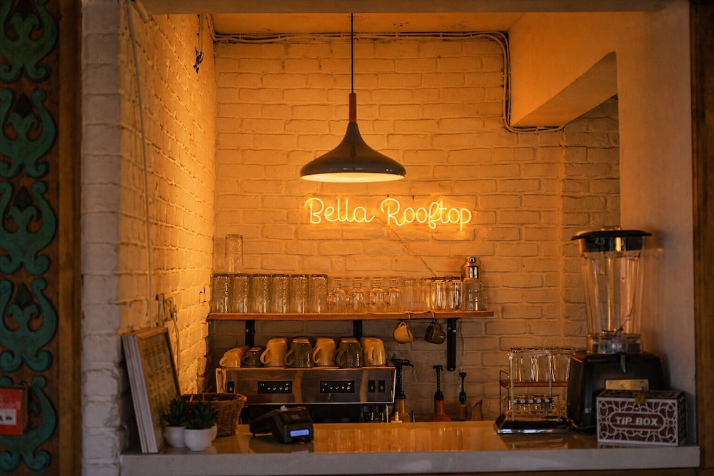 Bella Hotel 27/50
