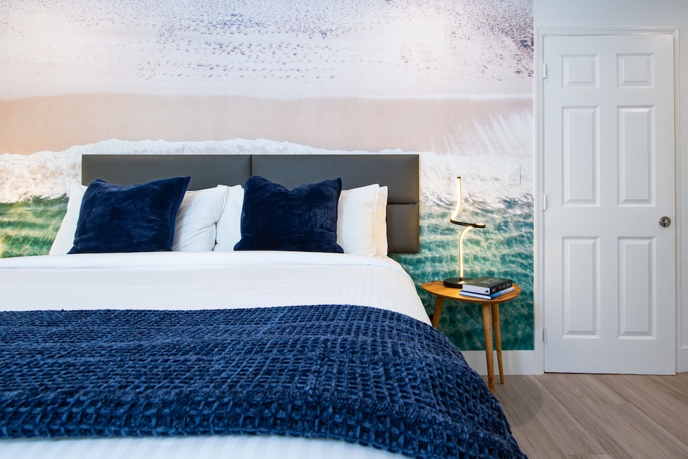 The Lauderdale Boutique Hotel 24/50