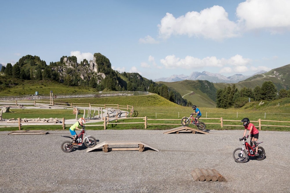 HOTEL GASTHOF BRUCKE 41/50