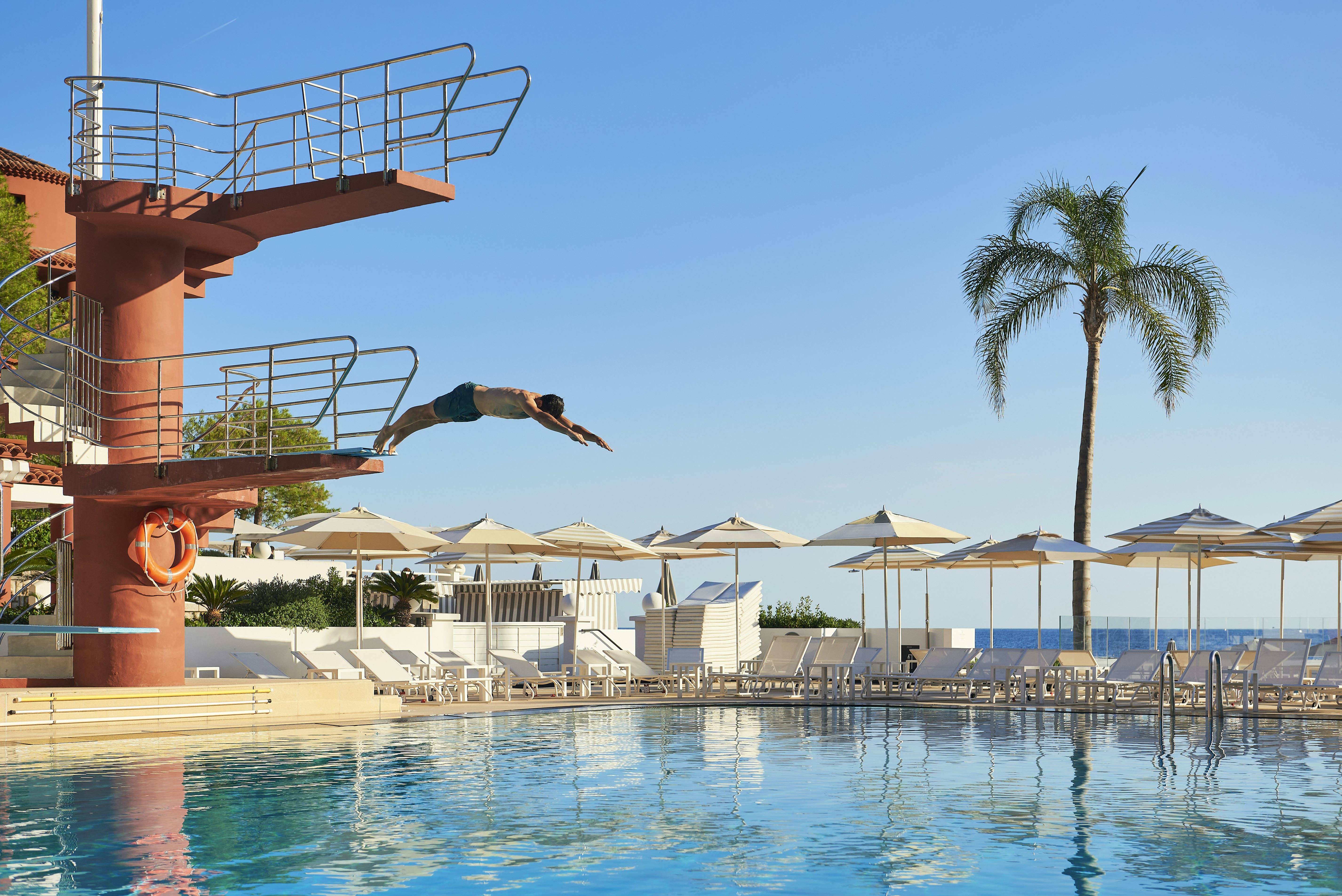 Monte-Carlo Beach Hotel 33/47