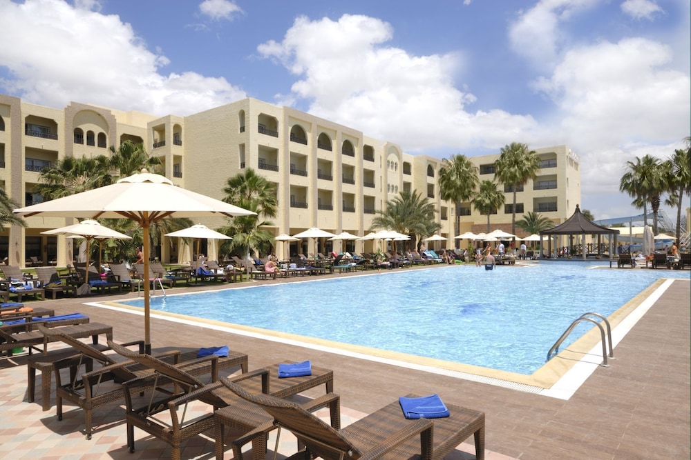 Paradis Palace 29/30