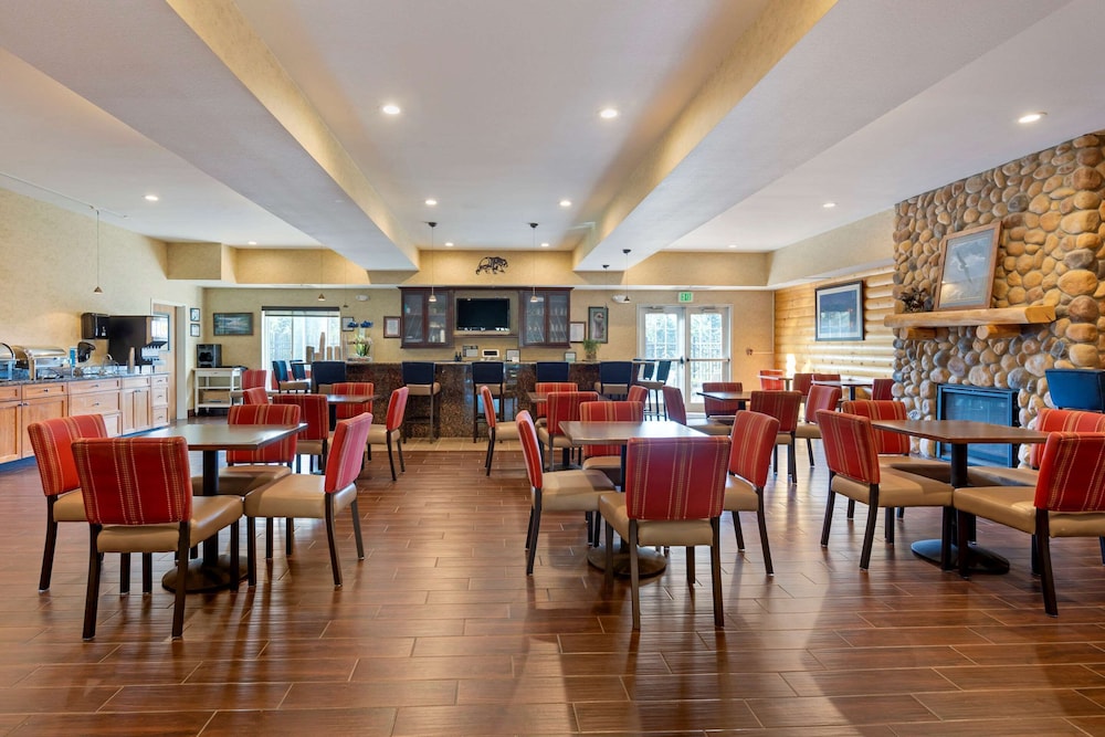 Comfort Suites Anchorage International Airport 25/31