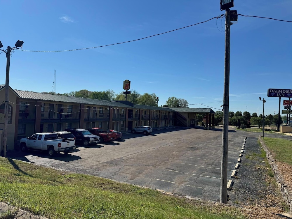 Diamond Inn Forrest City I-40 33/46