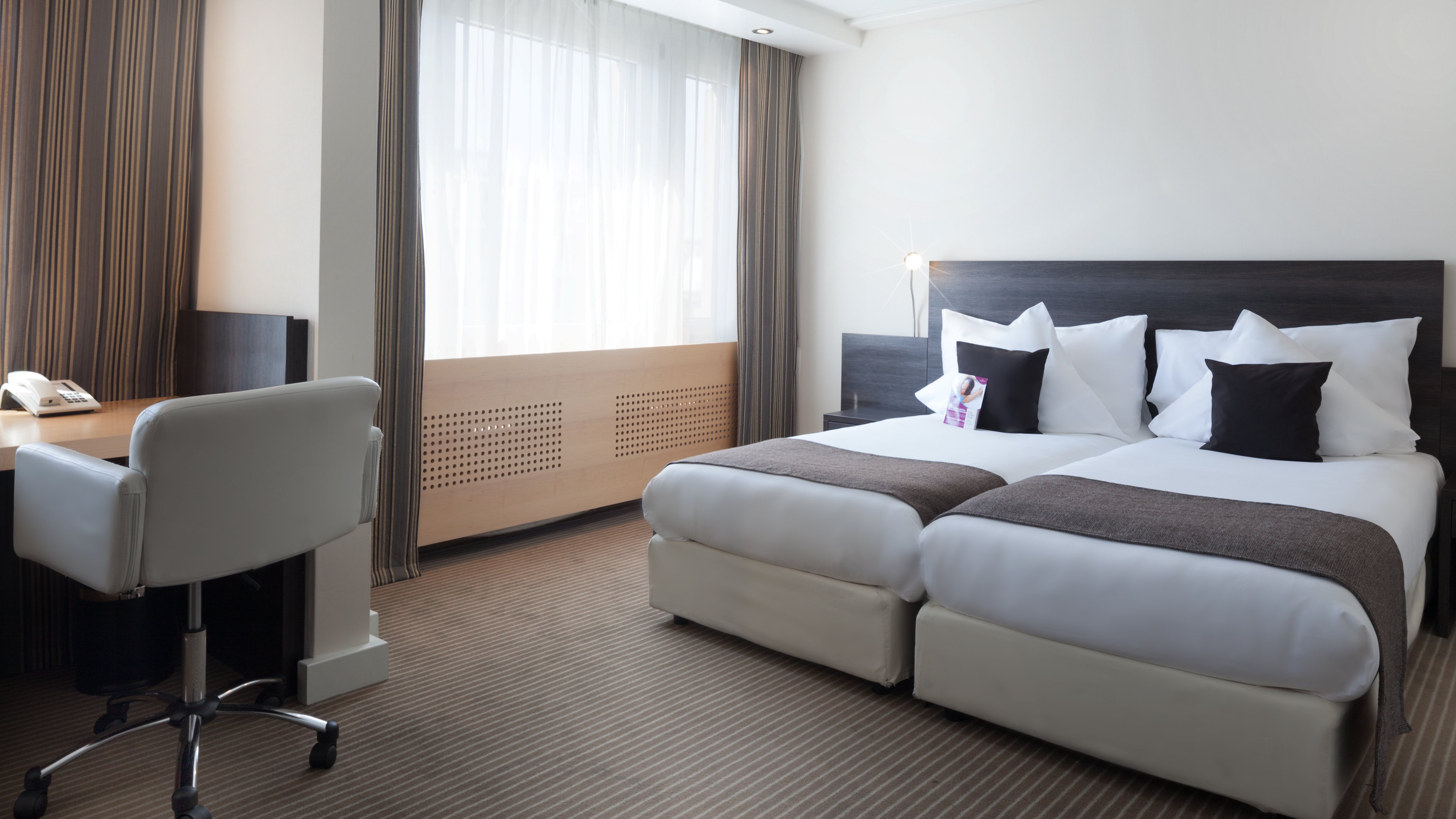 Crowne Plaza Zurich 15/50