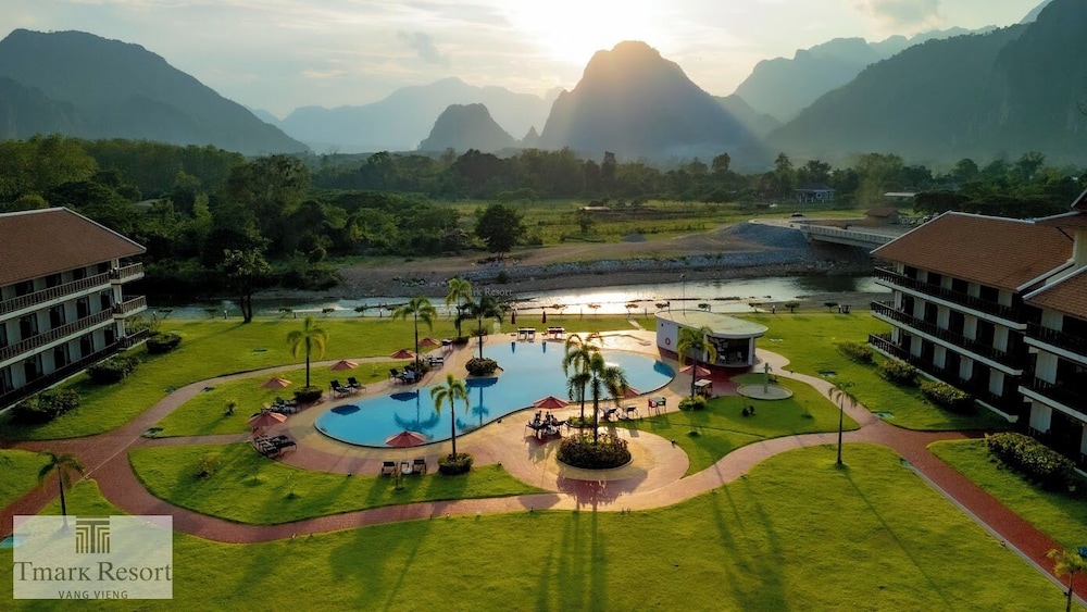 Tmark Resort Vang Vieng 40/41