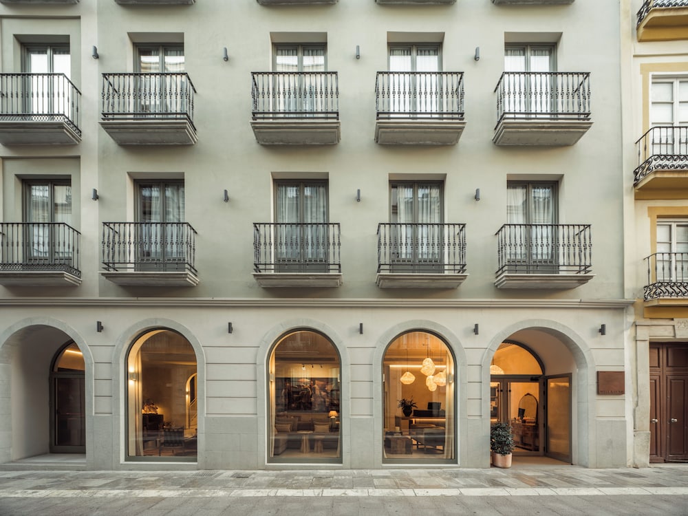 Hotel Well and Come Malaga 1/50