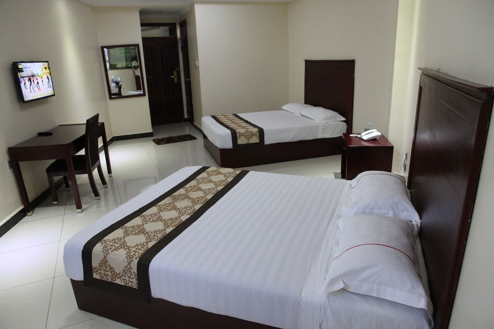 Namayiba Park Hotel 16/50