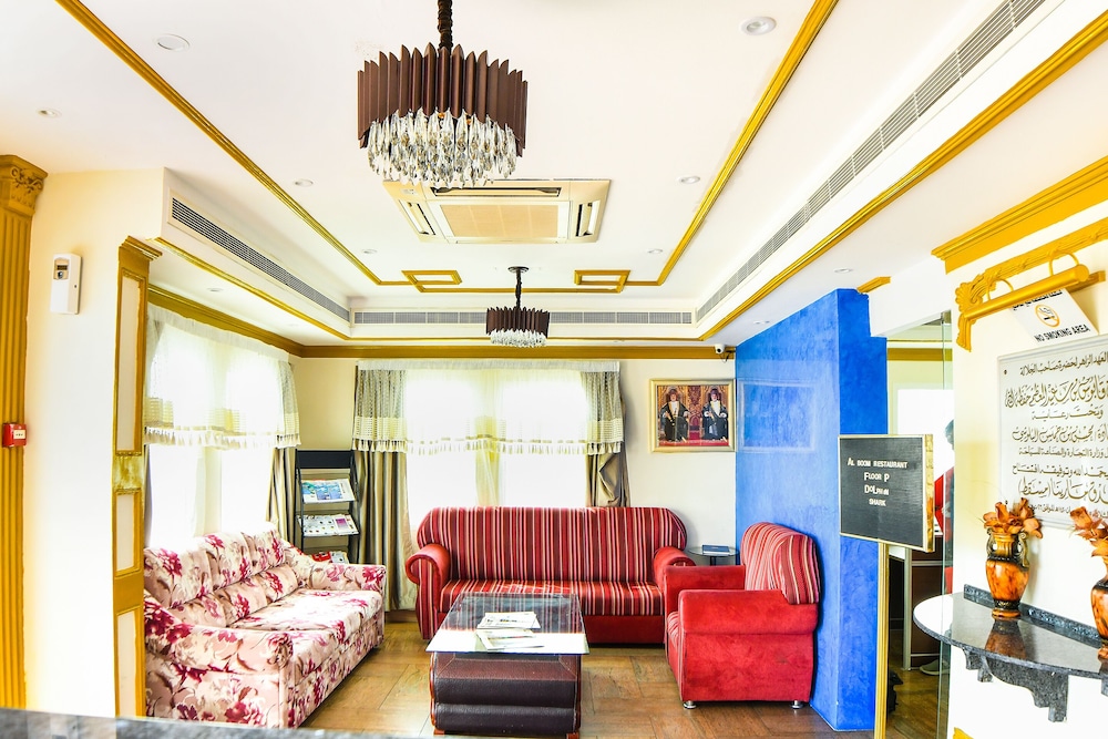 OYO 137 Marina Hotel 41/58