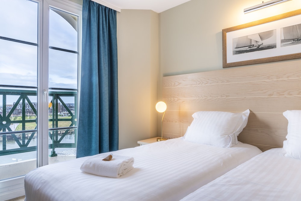 Sowell Hotels Le Beach 10/46