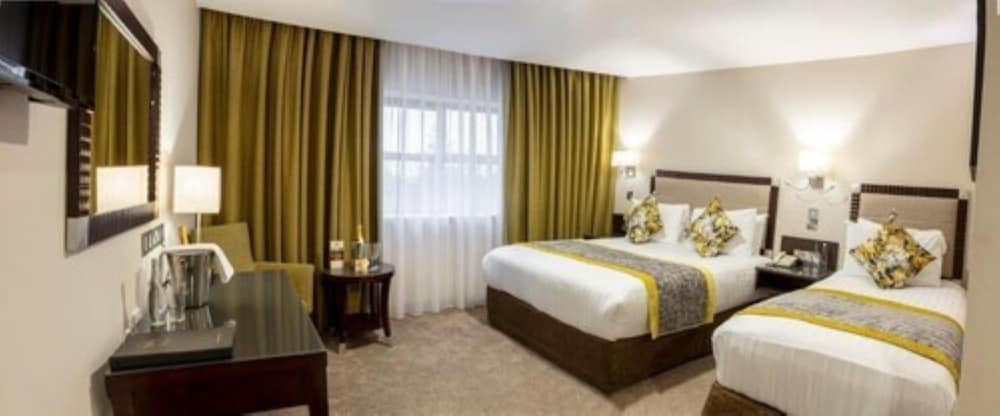 Mcgettigan's Hotel Letterkenny 6/35