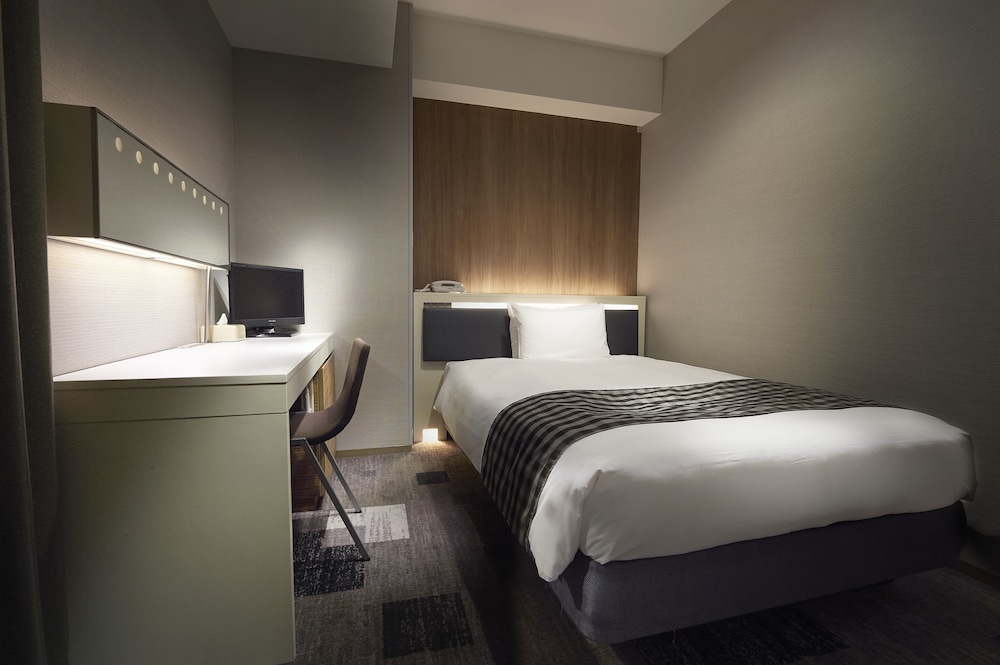 Sotetsu Fresa Inn Shimbashi Karasumoriguchi 10/46