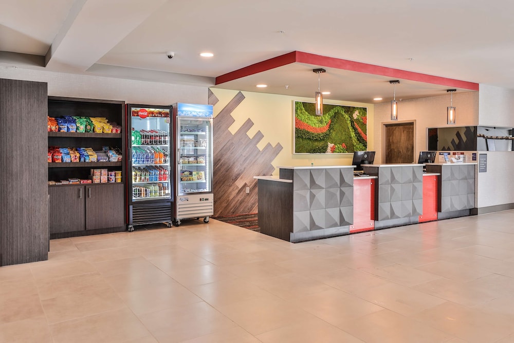 Best Western Plus Executive Residency Nashville 8/34