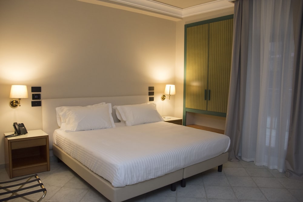 Hotel Commercio 15/49