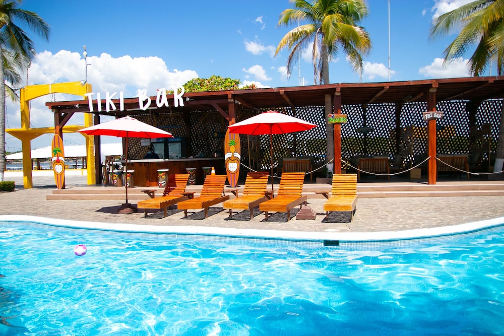 Hotel Bahia Del Sol 41/49