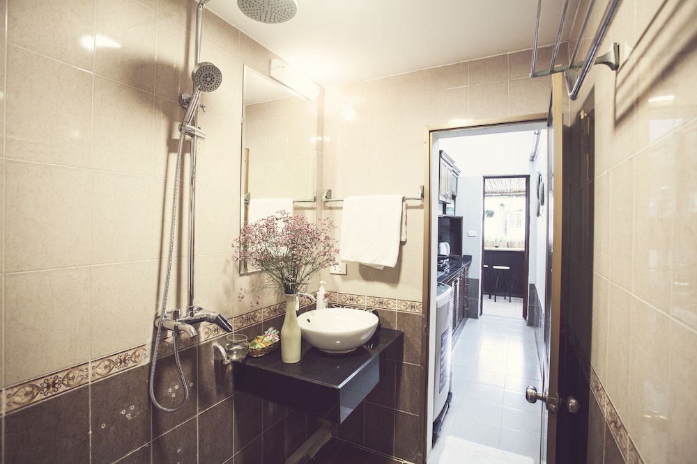 Vintage Decor Apartment Hanoi Old Town 13/18