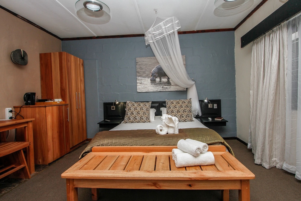 Umlilo Lodge 24/64
