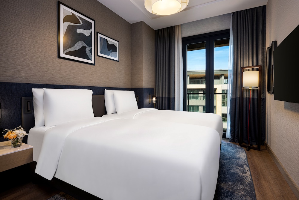 Movenpick Living Camlivadi 18/60