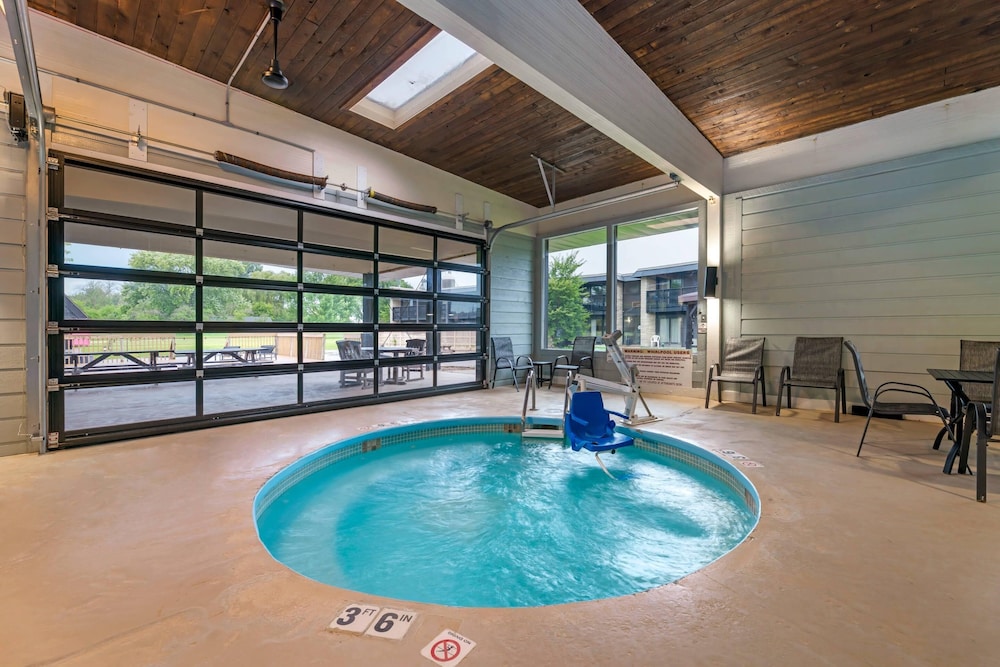 Fairway Inn and Suites Mishicot - Wi 22/50