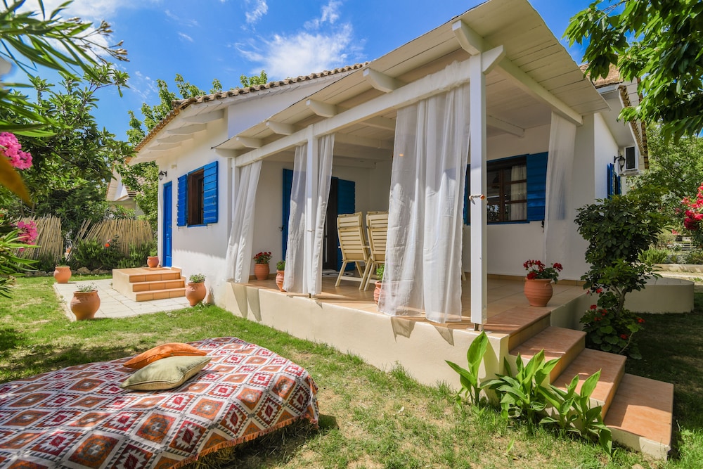 Villas Therianos 2/38