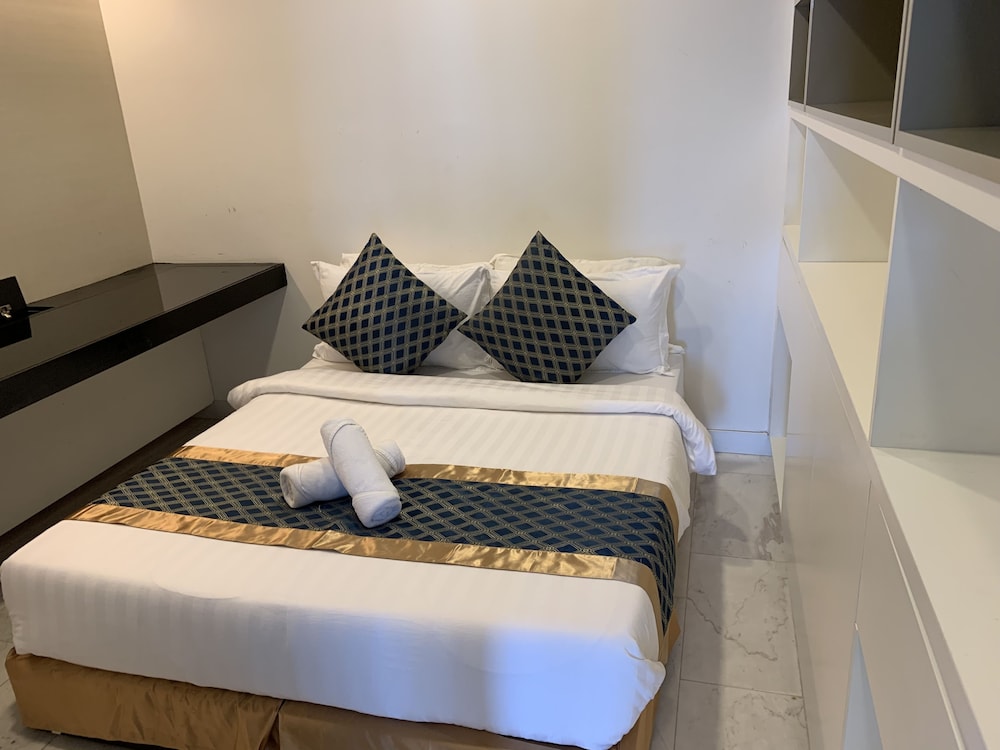 Platinum Service Suite at The Face 14/68