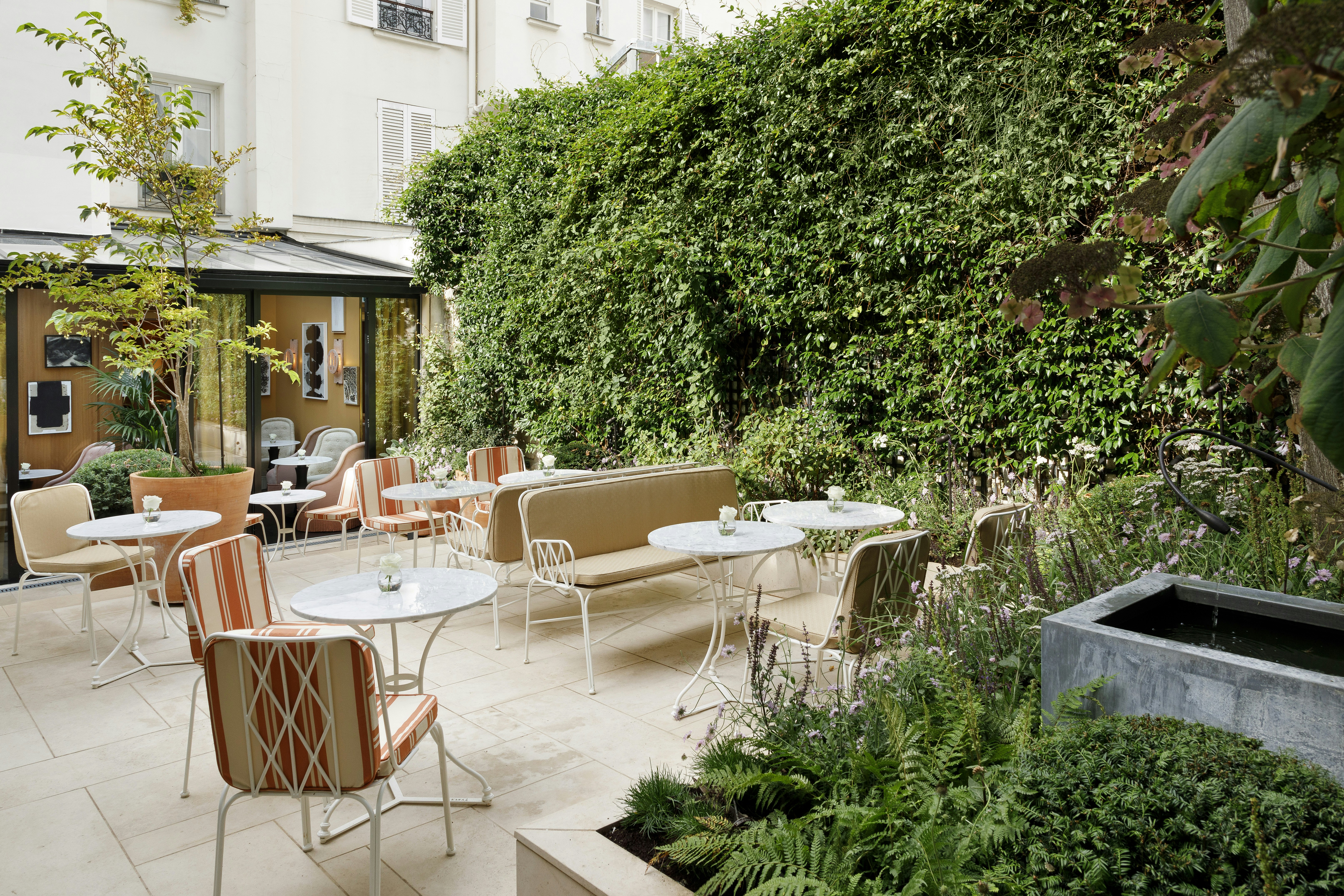 Le Belgrand Hotel Paris Champs Elysees, Tapestry Collection by Hilton 19/20