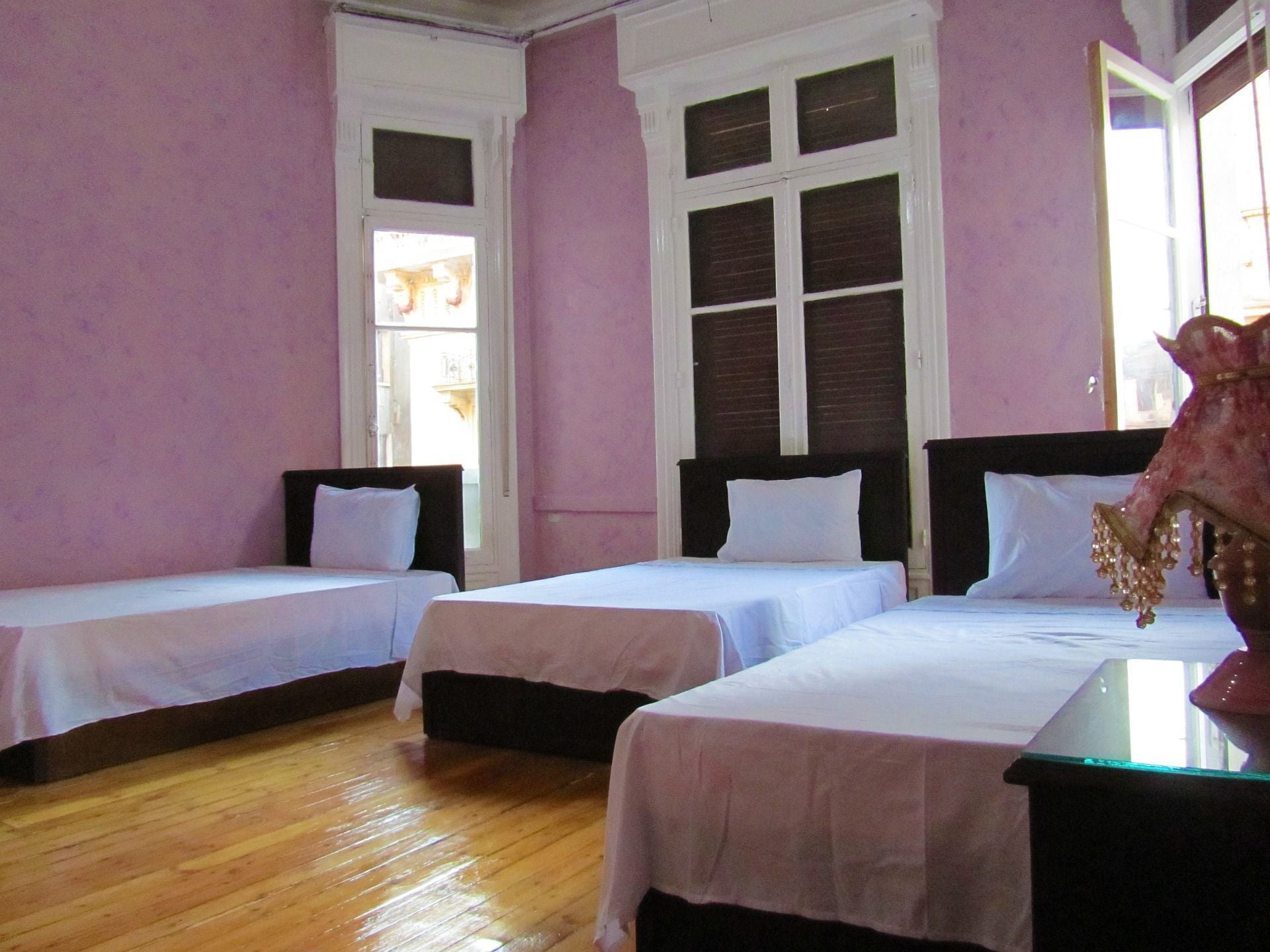 غرفة أساسية ثلاثية بثلاثة أسرّة، Traveler Apos S House Hotel 10/10
