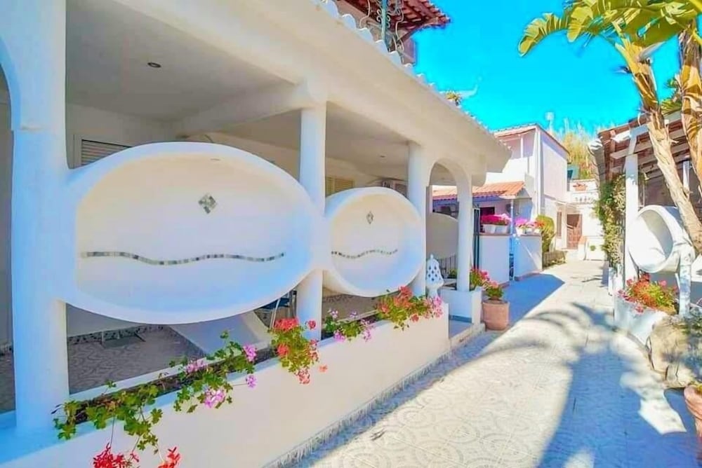 Junior Village Ischia 3/26