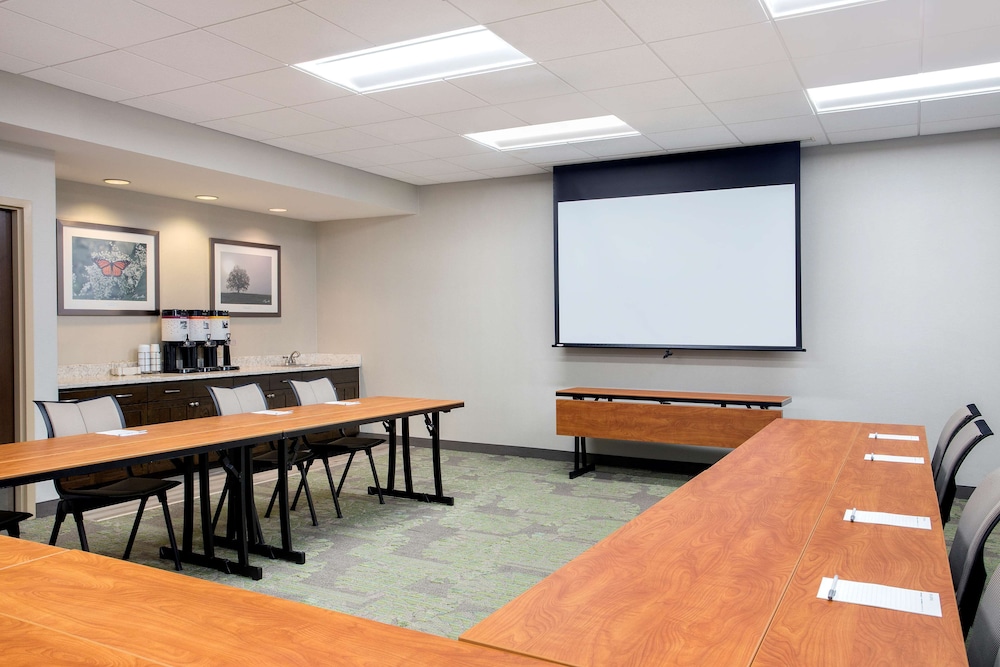 Hampton Inn Middletown 43/48