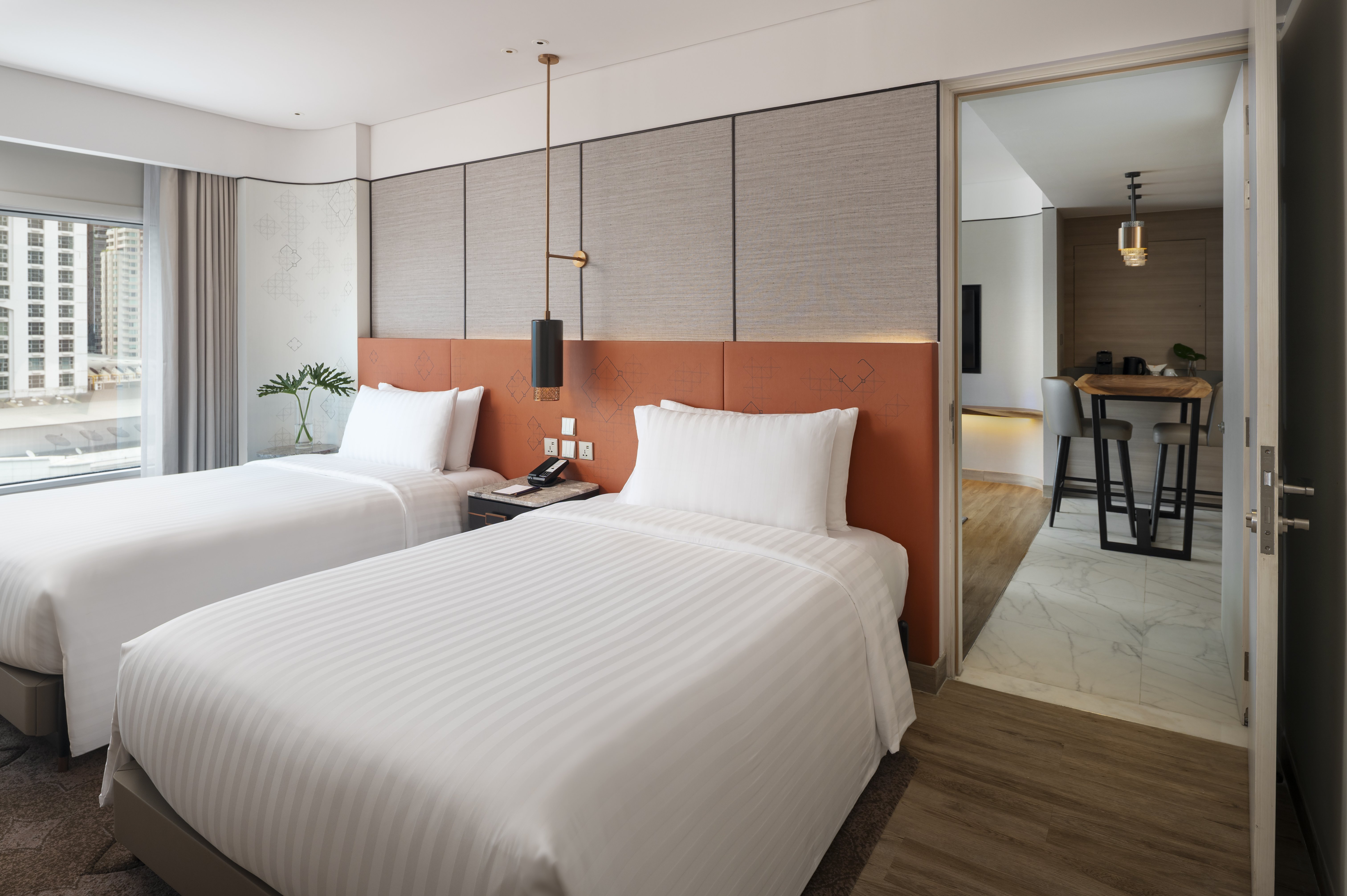 Amari Bangkok 17/50