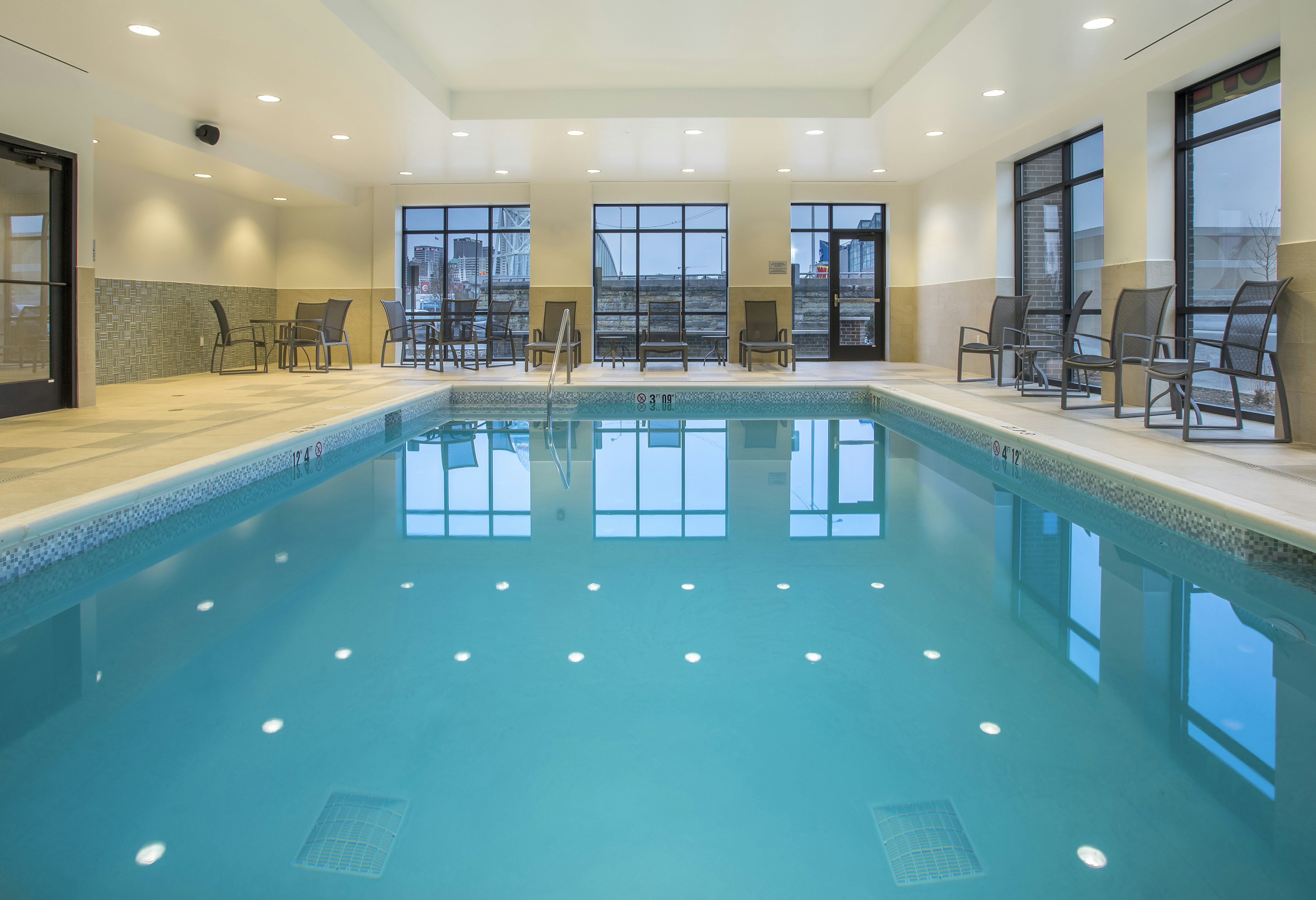 Hampton Inn & Suites Newport-Cincinnati 20/44