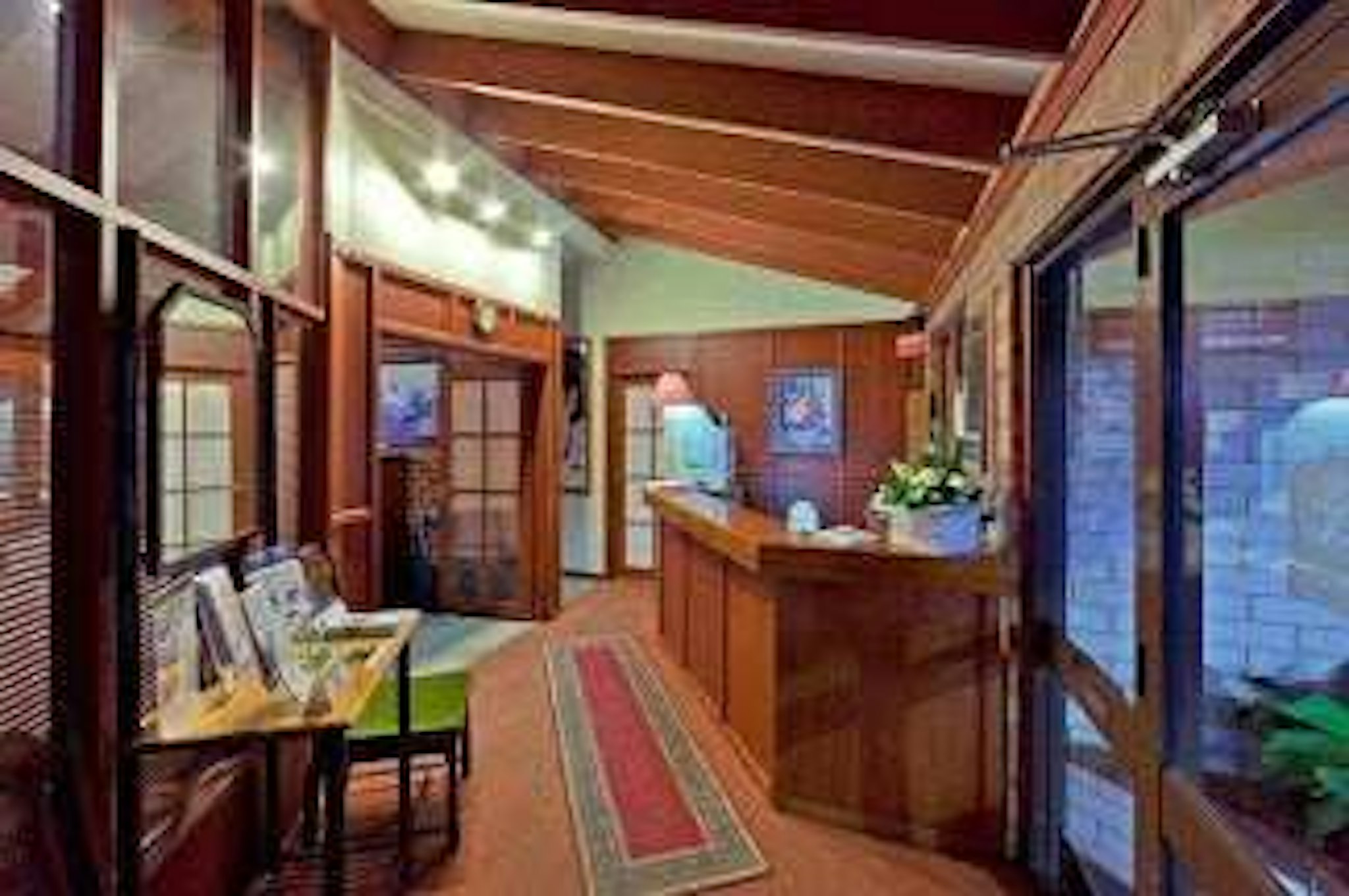 Tamworth Motor Inn 9/47