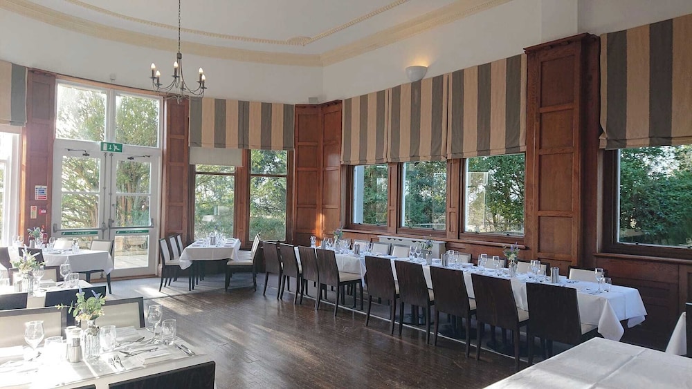Trenython Manor 43/59