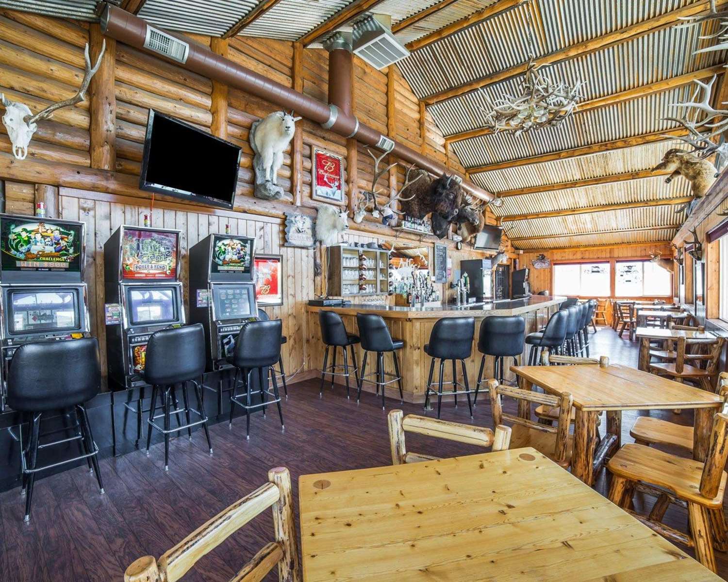 Antler Lodge 31/40