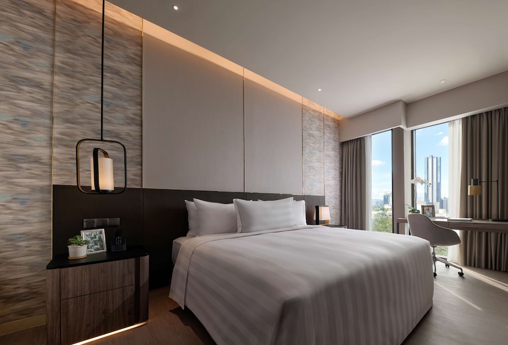 Pan Pacific Serviced Suites Kuala Lumpur 11/48