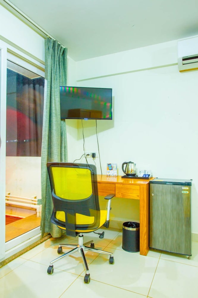 Northern Suites 4/50