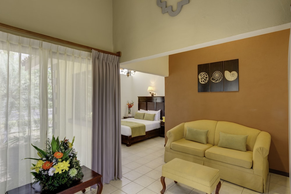 CC Beach Front Papagayo All Inclusive 53/78