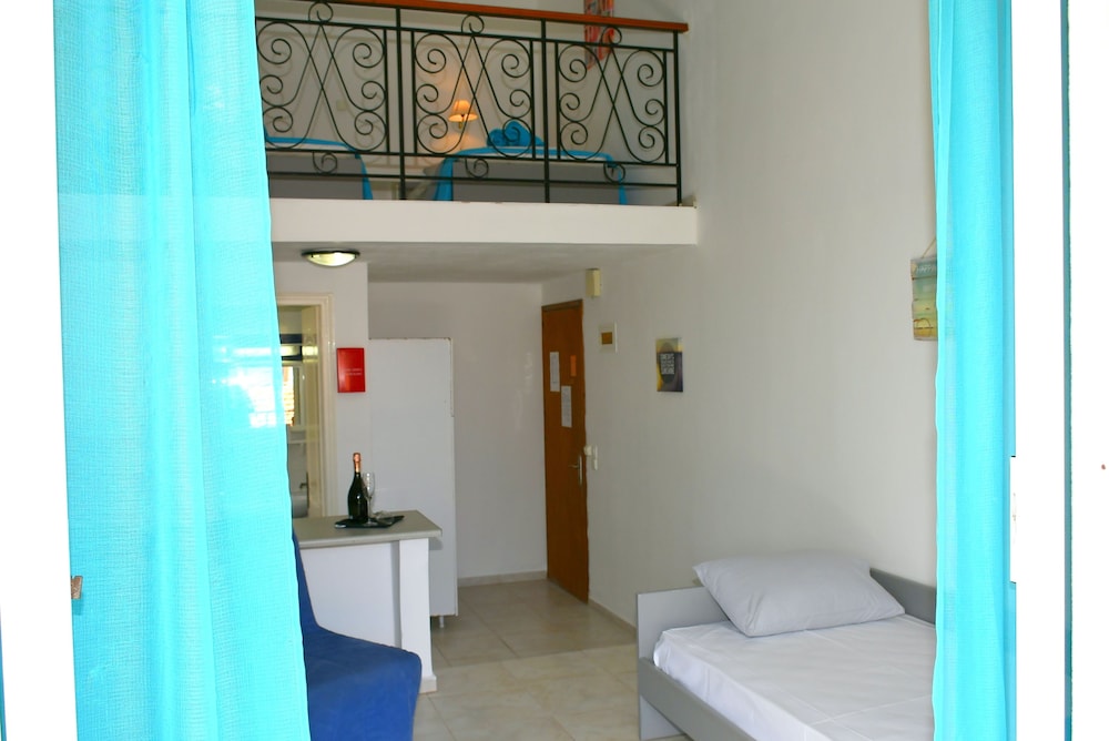 Utopia Kavos Hotel 20/49