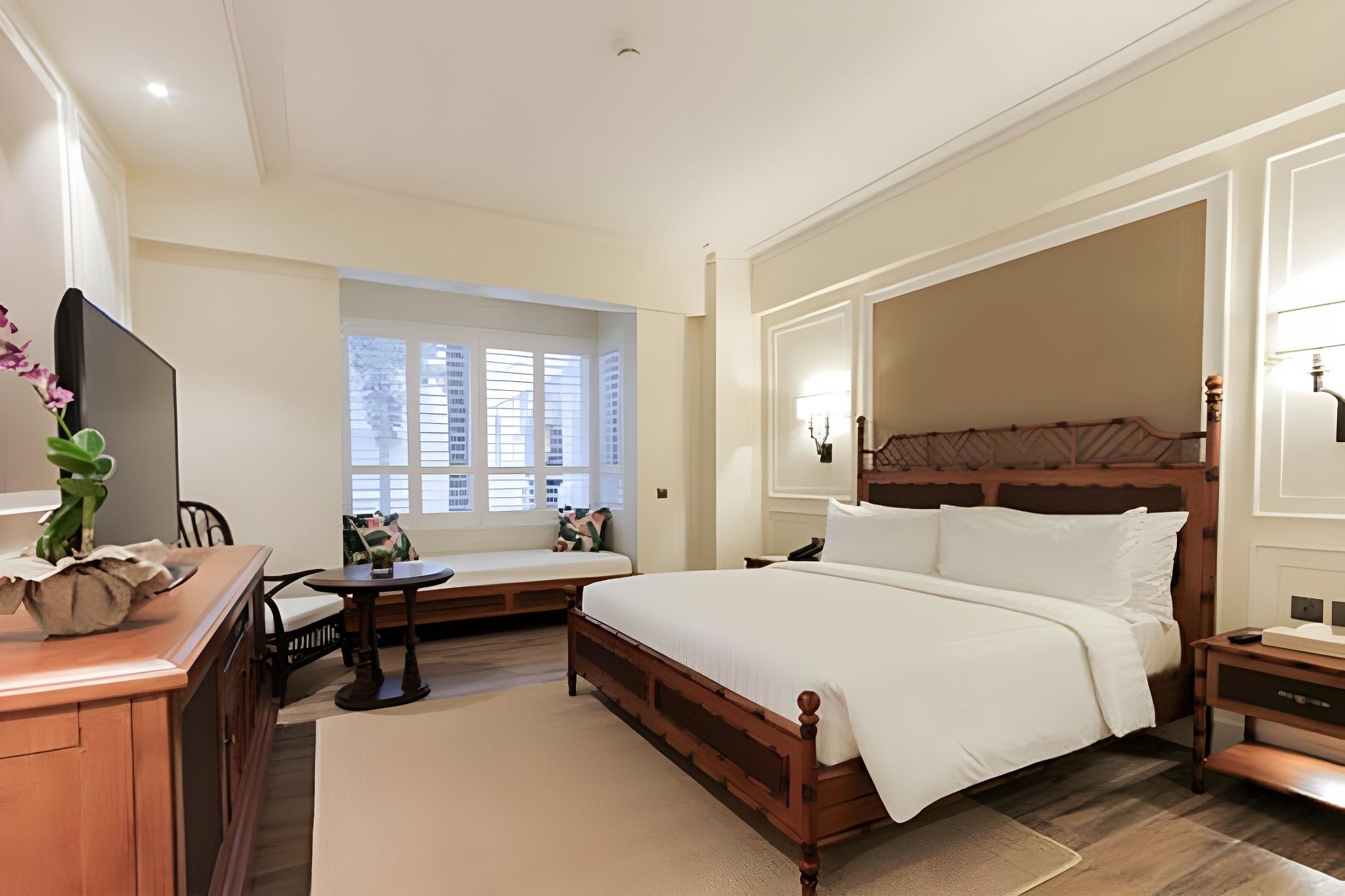 Premier Double Atrium