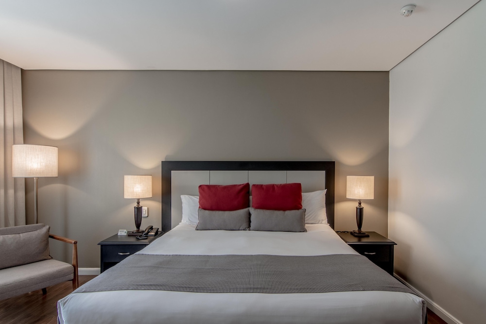 Hotel Deville Prime Porto Alegre 11/50