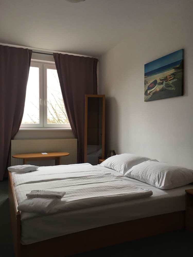 Hotel Arko 13/63