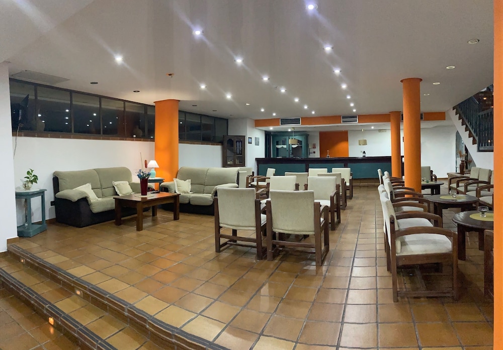 Hotel Almagro 64/73