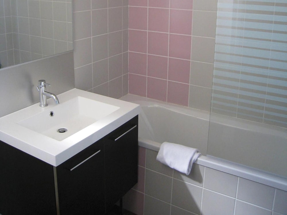 RESIDENCE LAGRANGE VACANCES LES BASTIDES DE LASCAUX 25/26