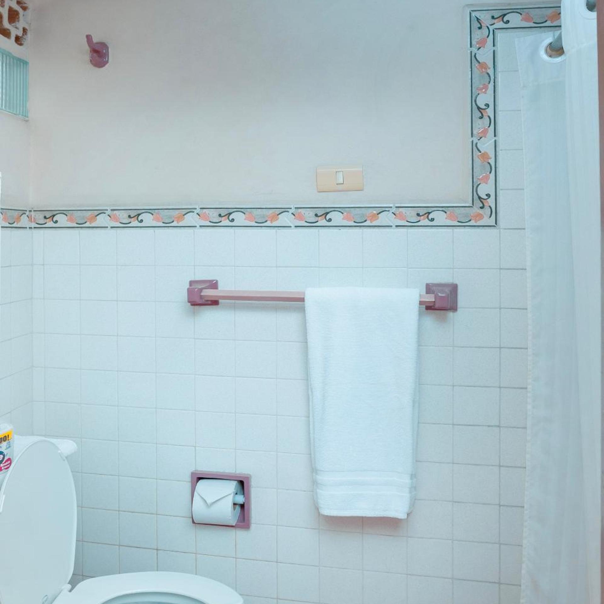غرفة بسرير مزدوج أو سريرين منفصلين، Hotel Suites Kino 4/4