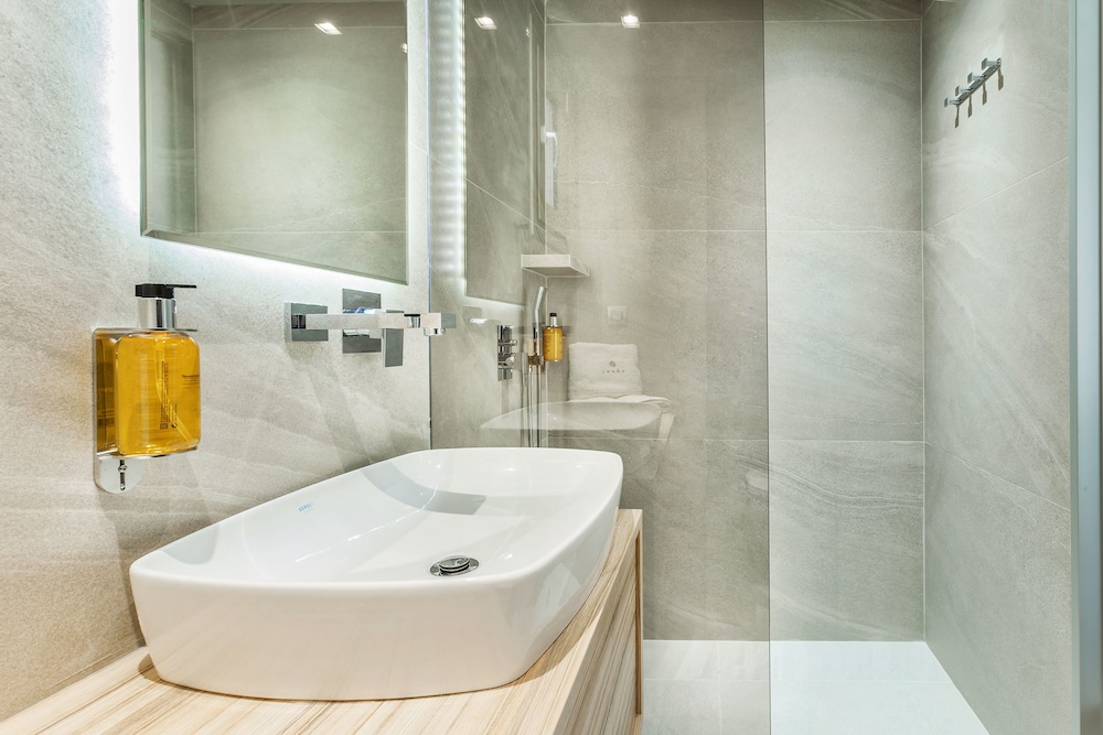 Pefki Deluxe Residences 49/50