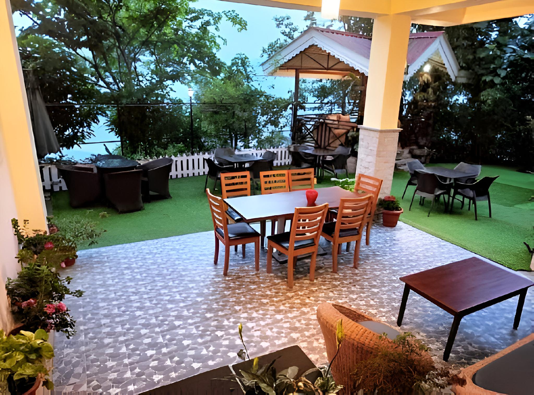 Yashshree Karbari Resorts & SPA 29/33